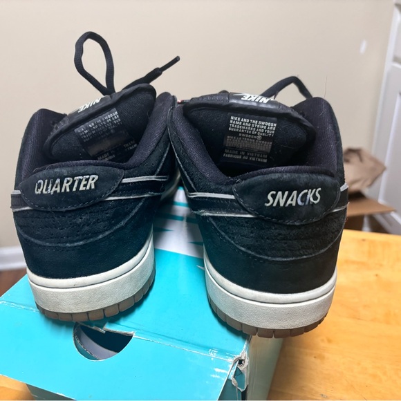 Nike sb dunk low quartersnacks main image 7